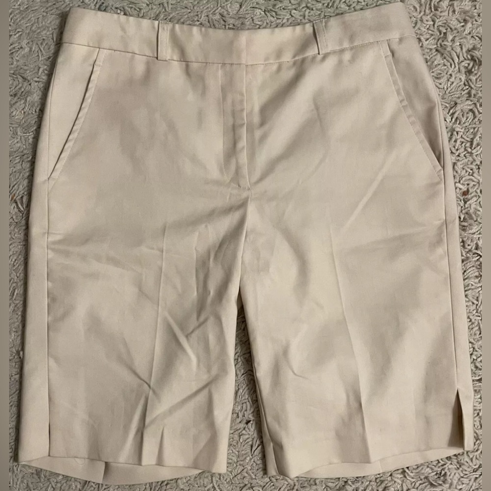 HOW & WEN beige nude stretchy above knee shorts 4 small s